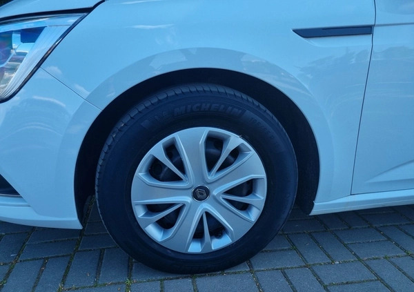 Renault Megane cena 46900 przebieg: 61362, rok produkcji 2019 z Przedecz małe 326